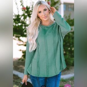 NEW Green Waffle Knit Exposed Seam Loose Fit Long Sleeve Top Size Medium